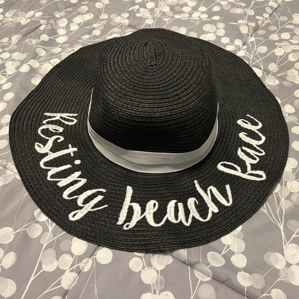 C.C Black and White Floppy Sun Hat Elegant Accessories